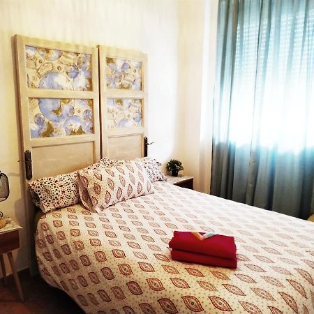 Vintage Apartment Azahar Triana Sevilla Exterior foto